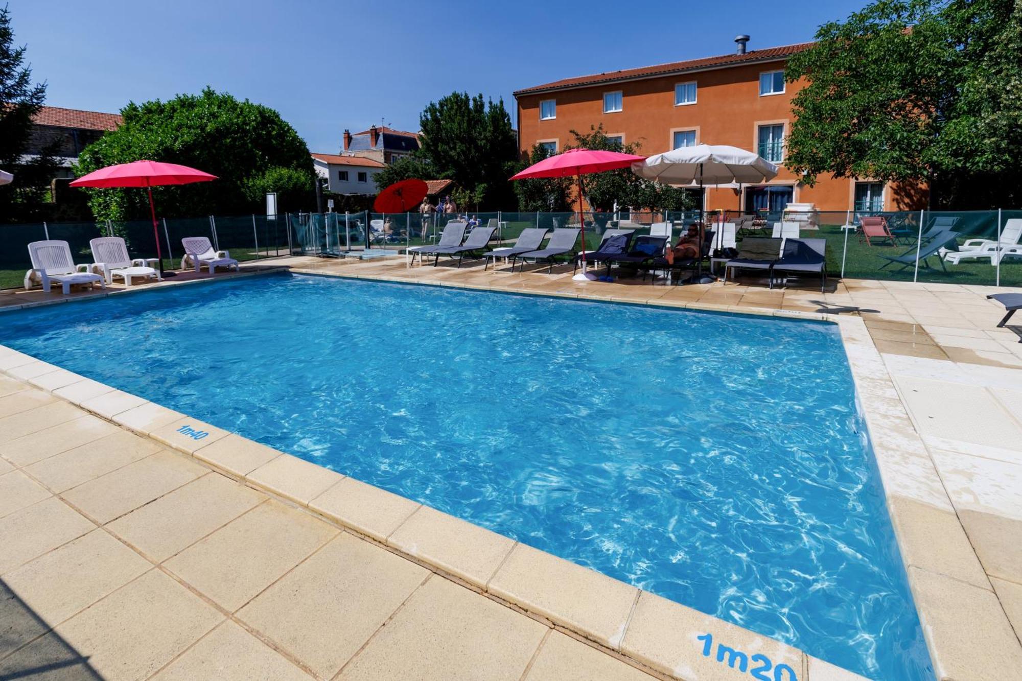 The Originals Boutique, Hotel Le Pariou, Issoire Exterior foto